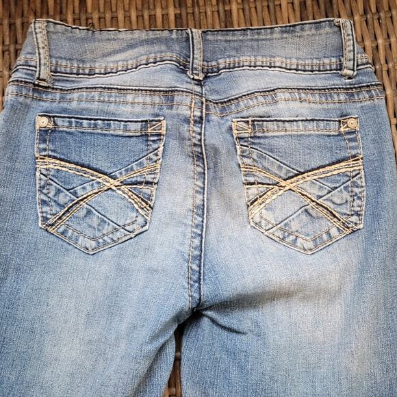 WALLFLOWER Teen Girls Jr Straight Leg Cuffed Distressed Jeans 1 Jr Blue Denim - Picture 2 of 10